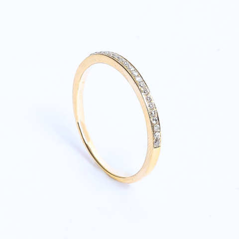 Anel Aparador Adornos em ouro 18k , com 23 pedras