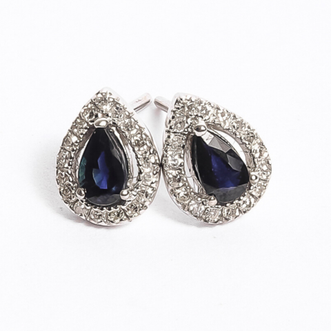 Brinco Gota Mimo  em ouro 18k  , com 36 pedras