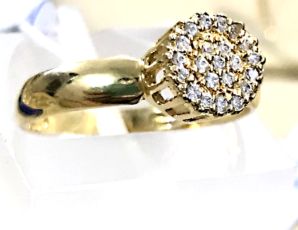 ANEL RED FLOR CONTIDA 22 PEDRAS