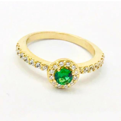 Anel Poesia com 1 pedra de 4,0 mm, 14 pedras de 1,5 Pts e 12 pedras de 0,5 Pts 