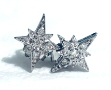 BRINCO ESTRELA COM PONTA 10 PEDRAS