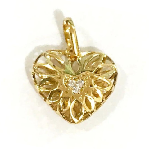 PINGENTE CORAÇÃO BERLOK 3 PEDRAS