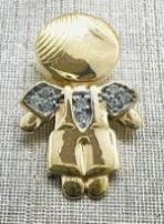 PINGENTE MENINO LIU 8 PEDRAS